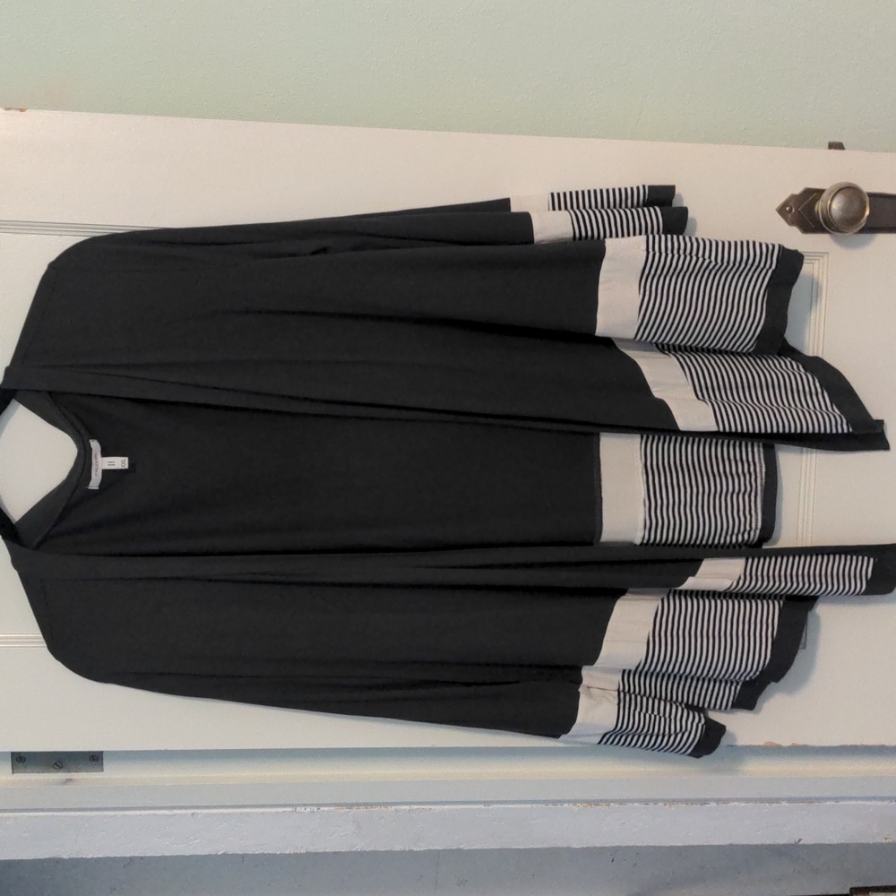 4/$20 Comfy Maurices Cardigan